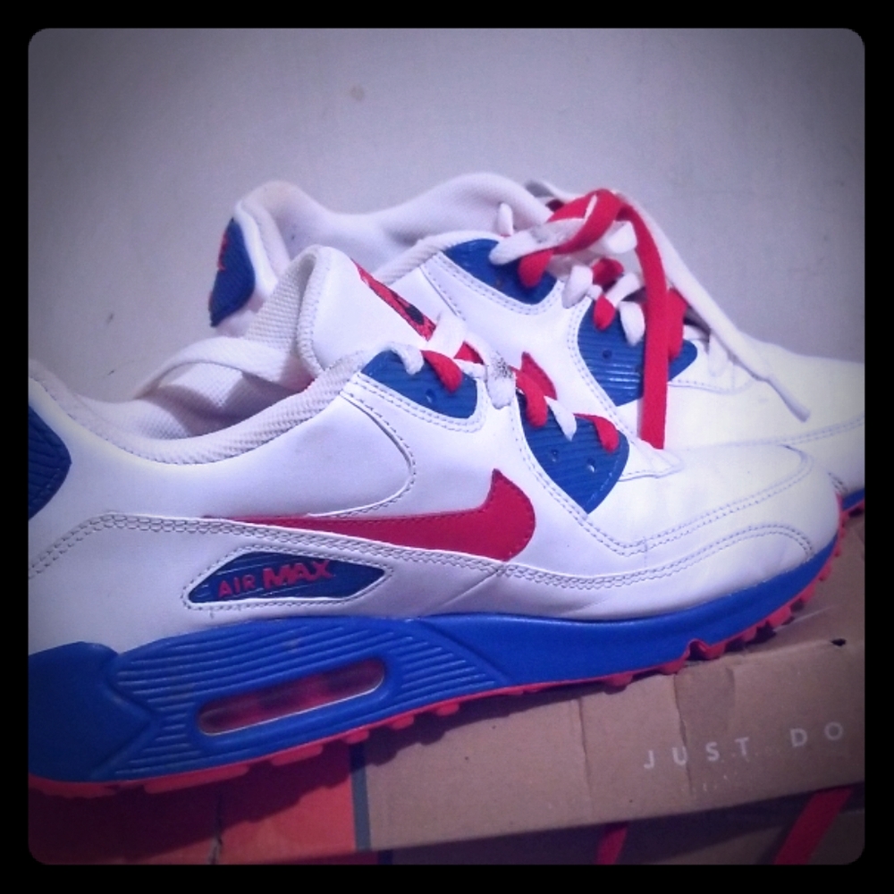 NIKE AIR MAX SIZE 7